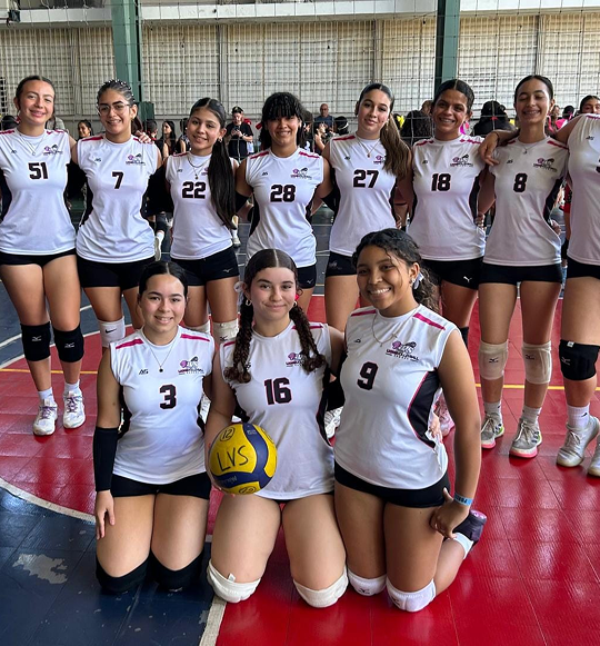 Foto web academia de voleibol Lions Volleyball School